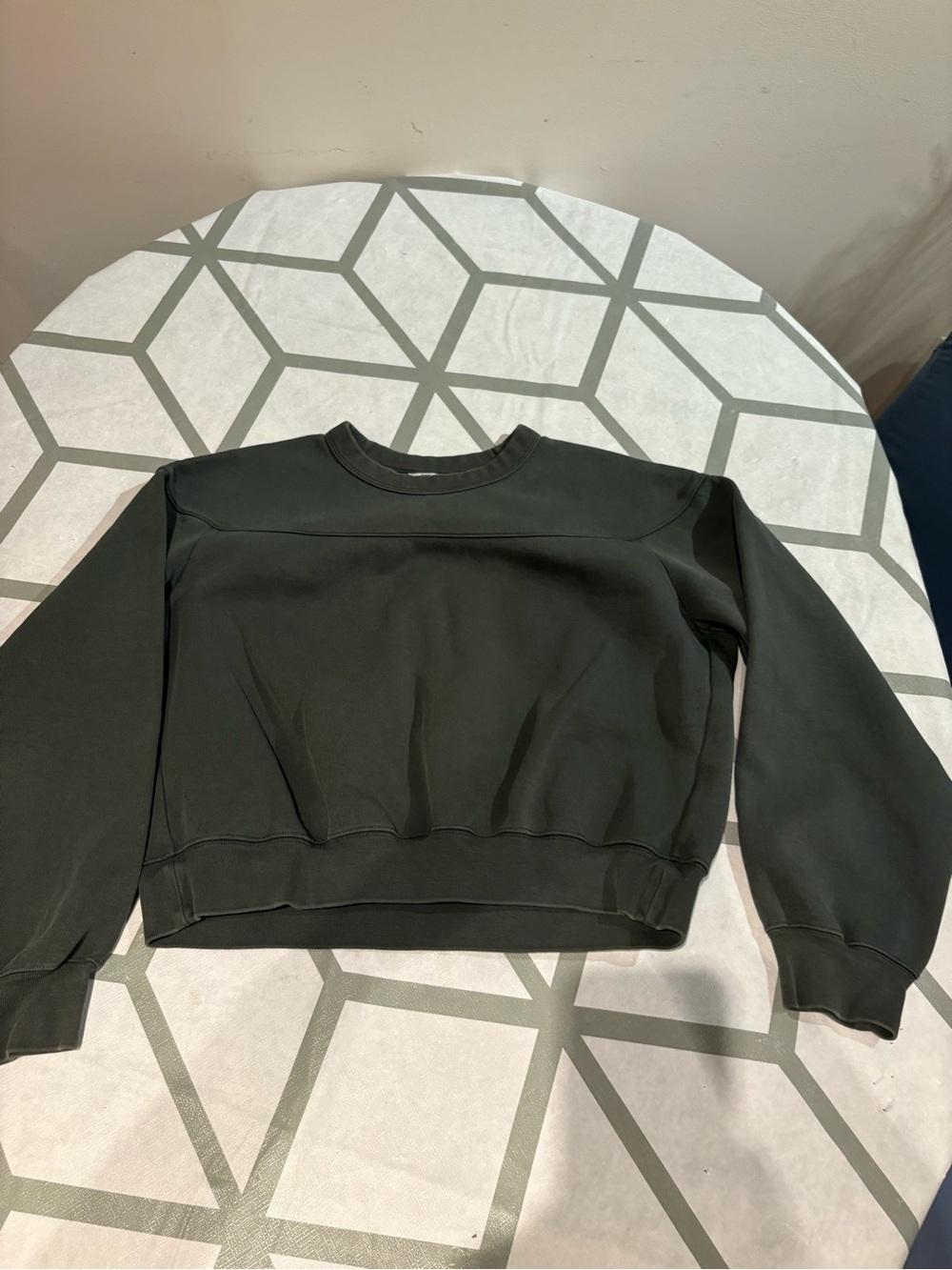 Uniqlo Black Crewneck Tee